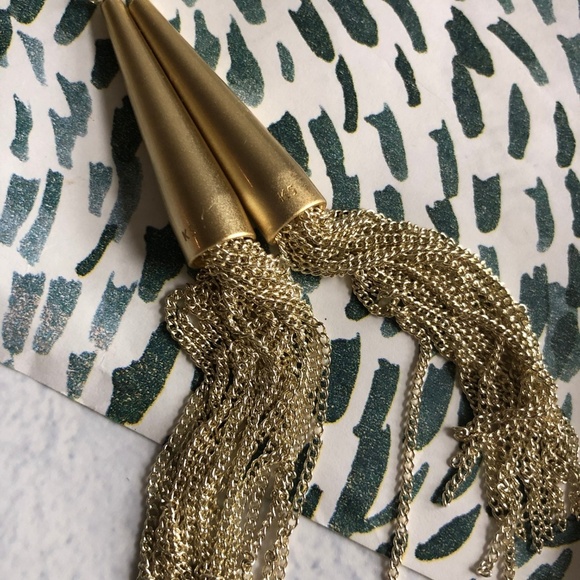 Kendra Scott Phara Lariat Gold Tassel Necklace - Picture 4 of 8